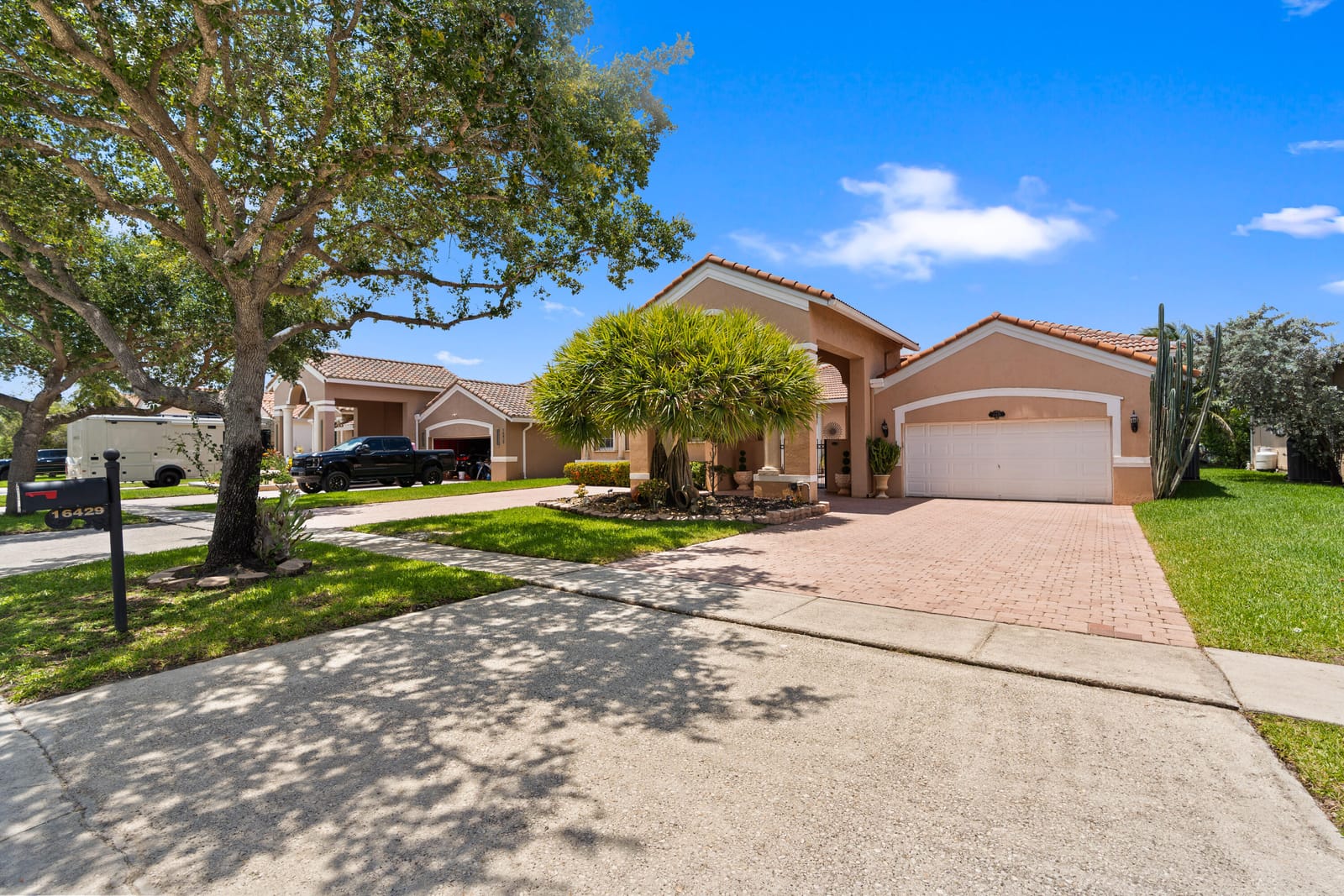 16429 NW 16th Street, Pembroke Pines, FL 33028 photo 2