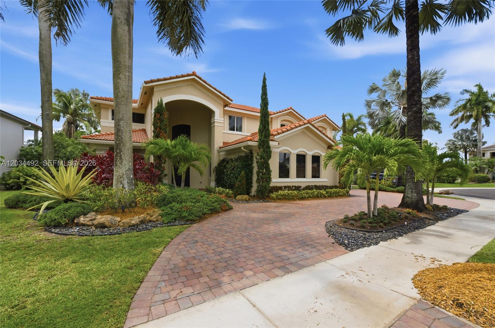929 Gulfstream Court, Weston, FL 33327, Weston
