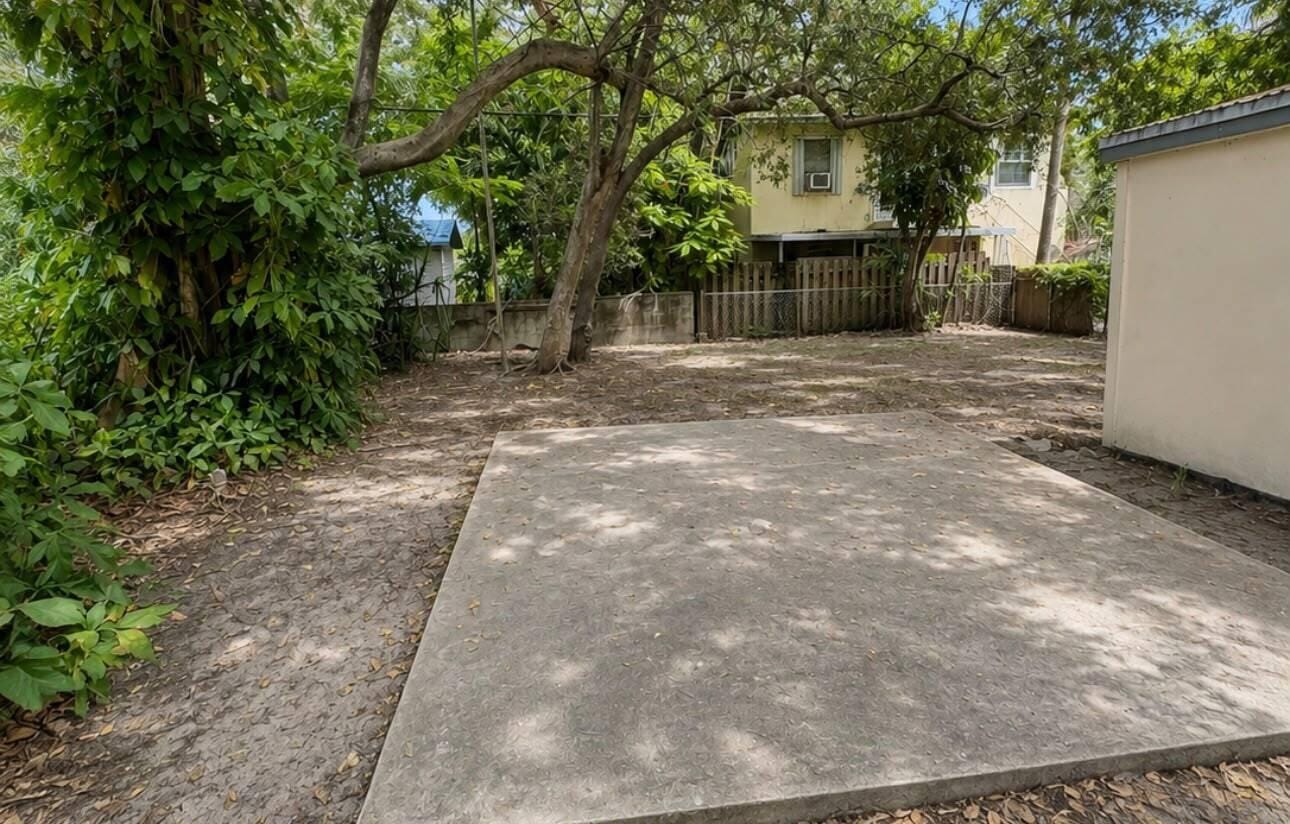 210 SW 7th Street — photo 5
