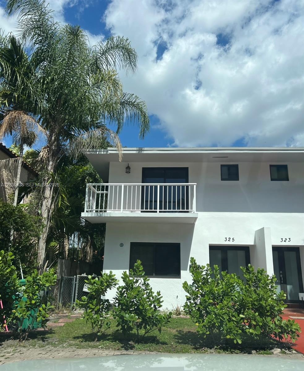 325 Menores Avenue, Coral Gables, FL 33134, Coral Gables