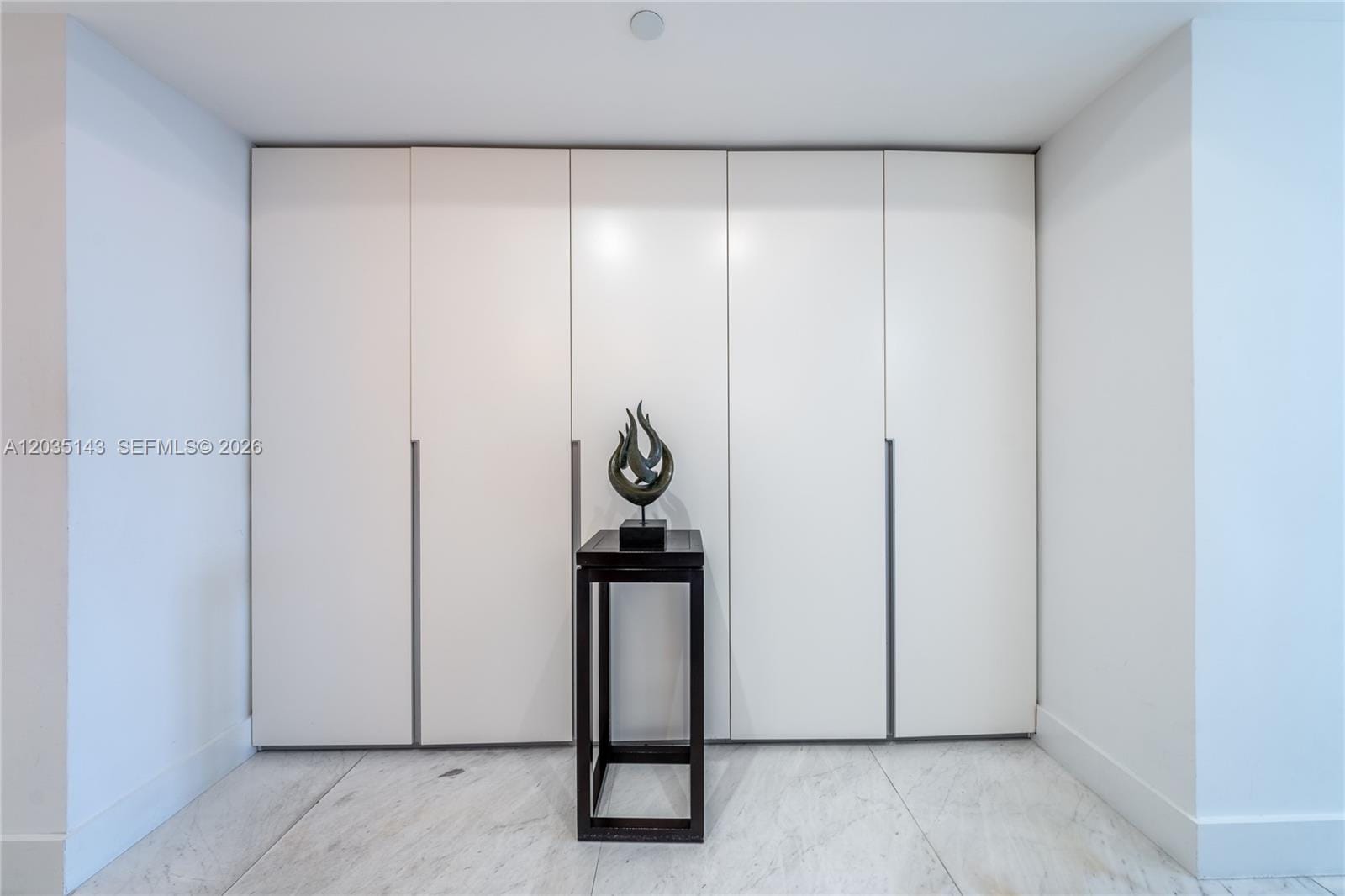 9401 Collins Avenue 403 — photo 6