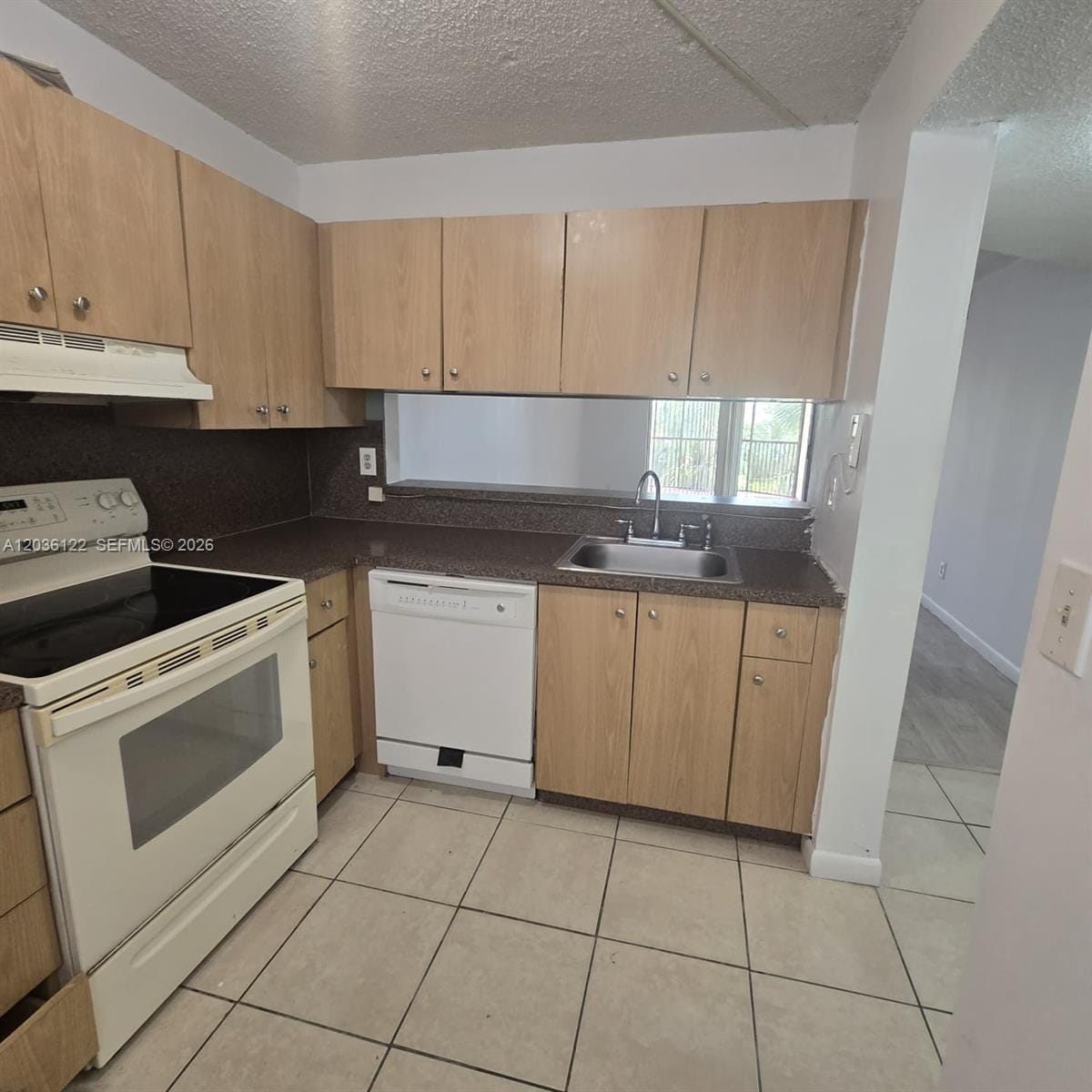 3470 Foxcroft Road 307, Miramar, FL 33025 photo 6