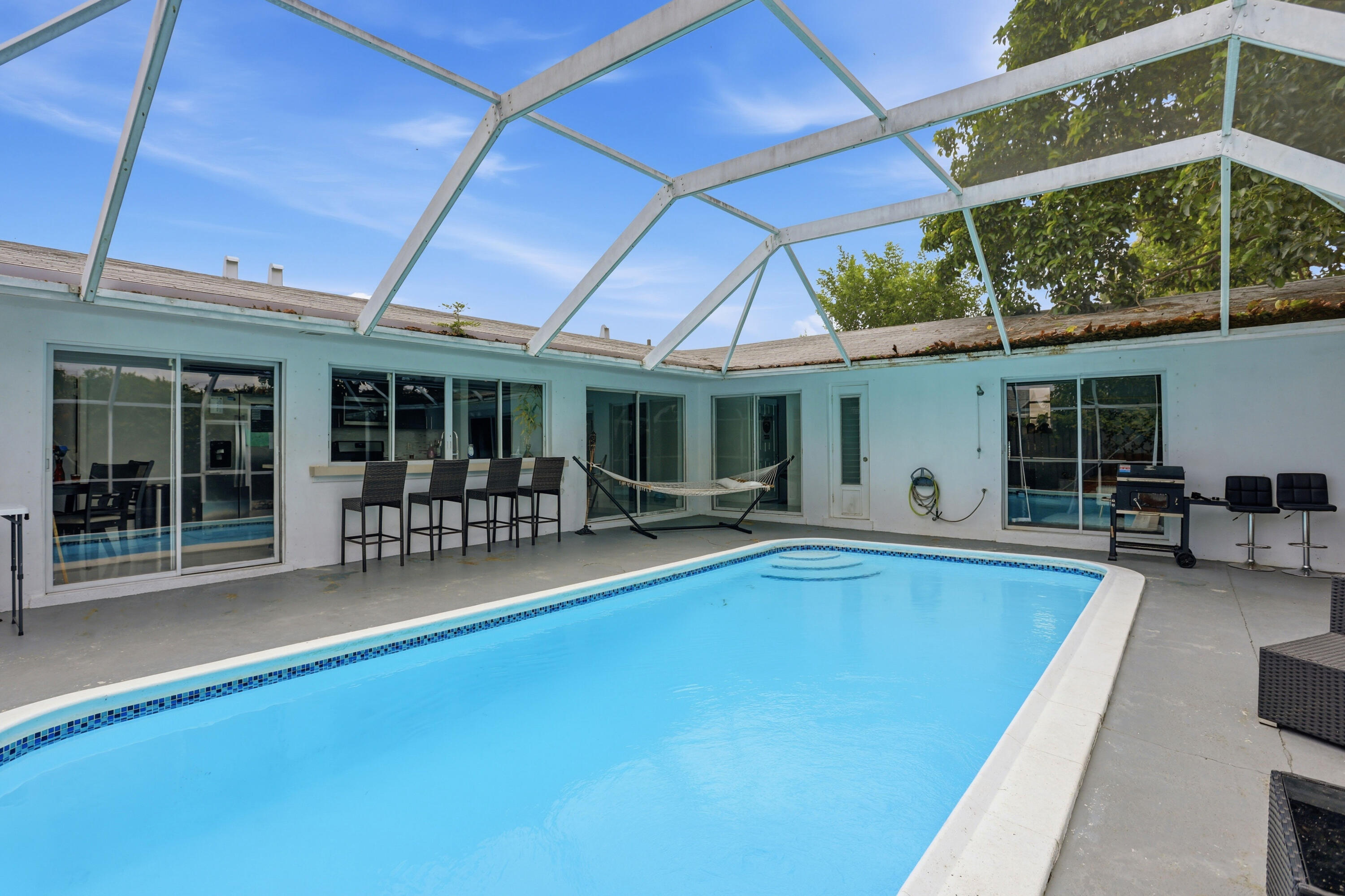 5940 NW 16th Street, Sunrise, FL 33313, Sunrise