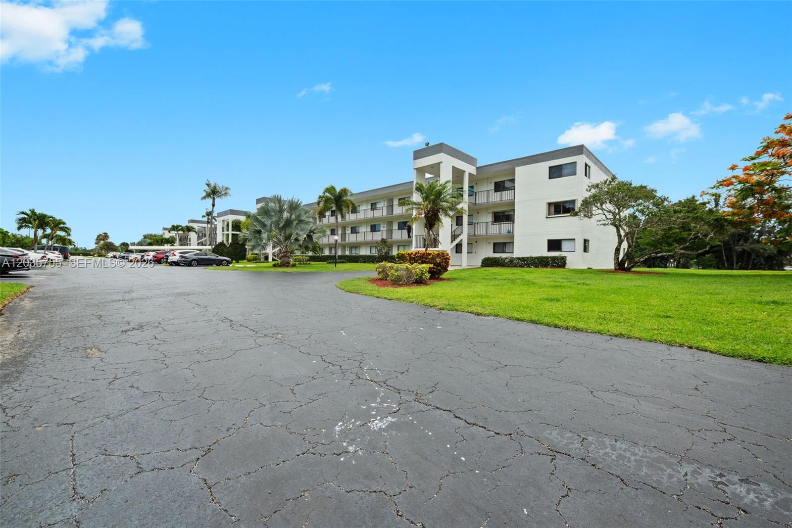 5598 Witney Drive 214, Delray Beach, FL 33484, Delray Beach