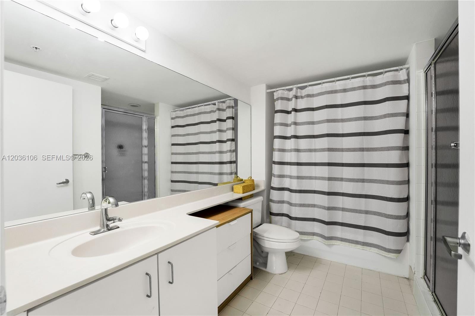 650 West Avenue 704, Miami Beach, FL 33139 photo 14