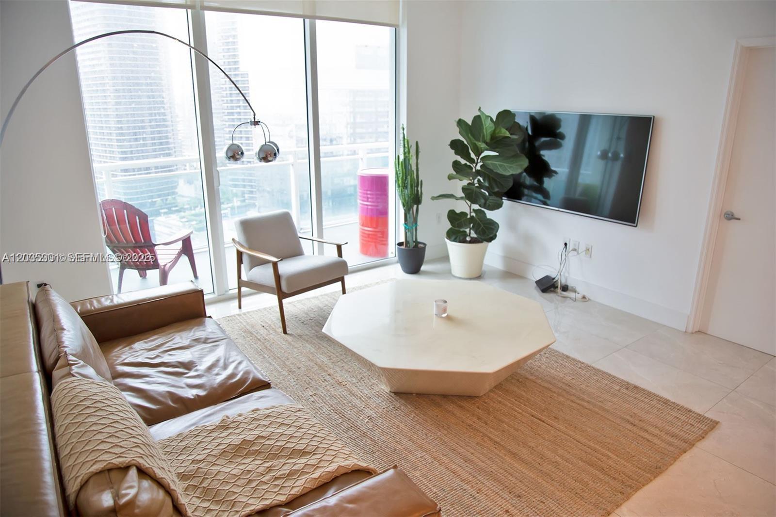 951 Brickell Avenue 3007, Miami, FL 33131, Miami