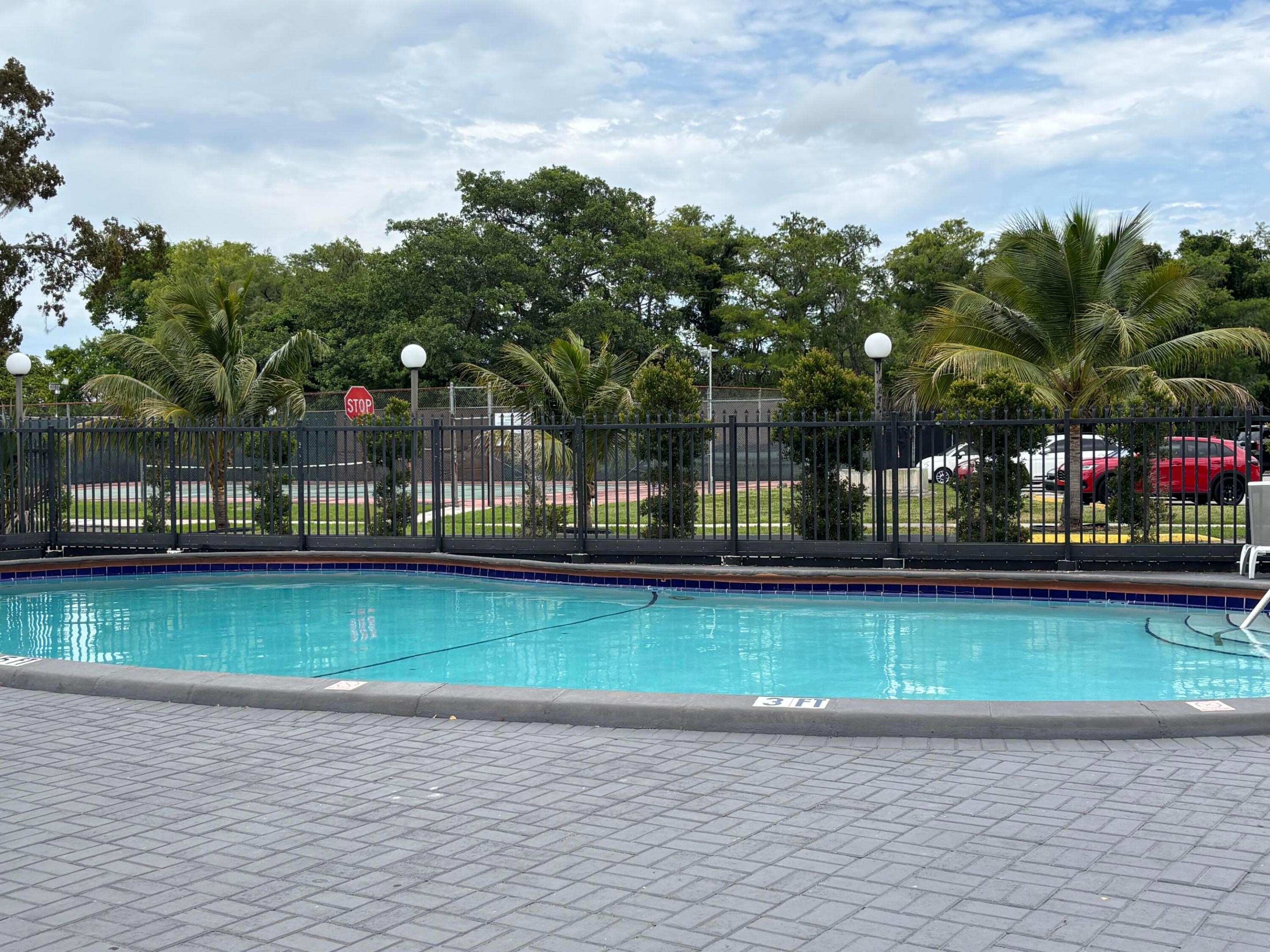 8051 S Colony Circle 107, Tamarac, FL 33321, Tamarac