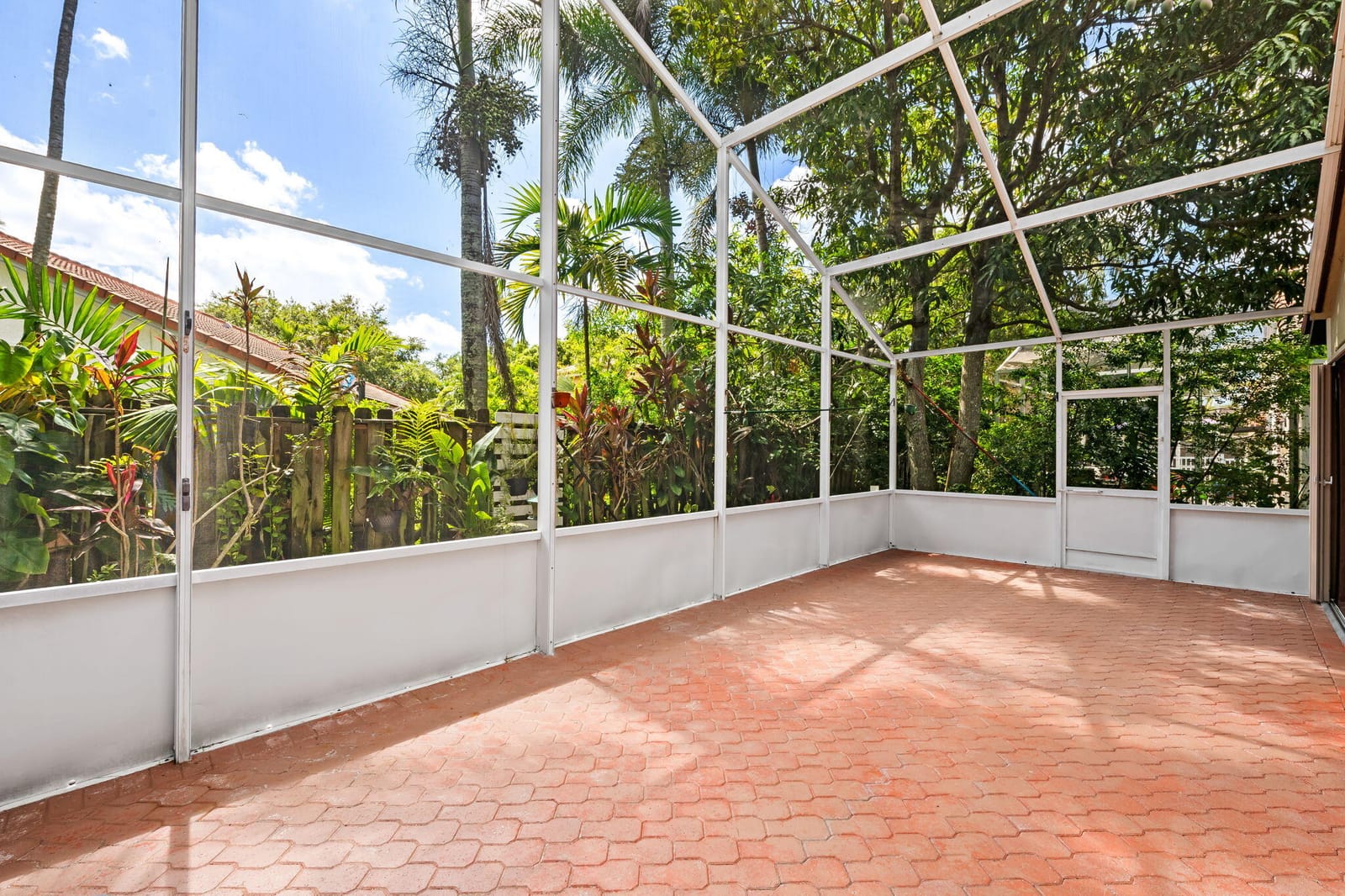 2712 Cayenne Avenue, Cooper City, FL 33026 photo 24