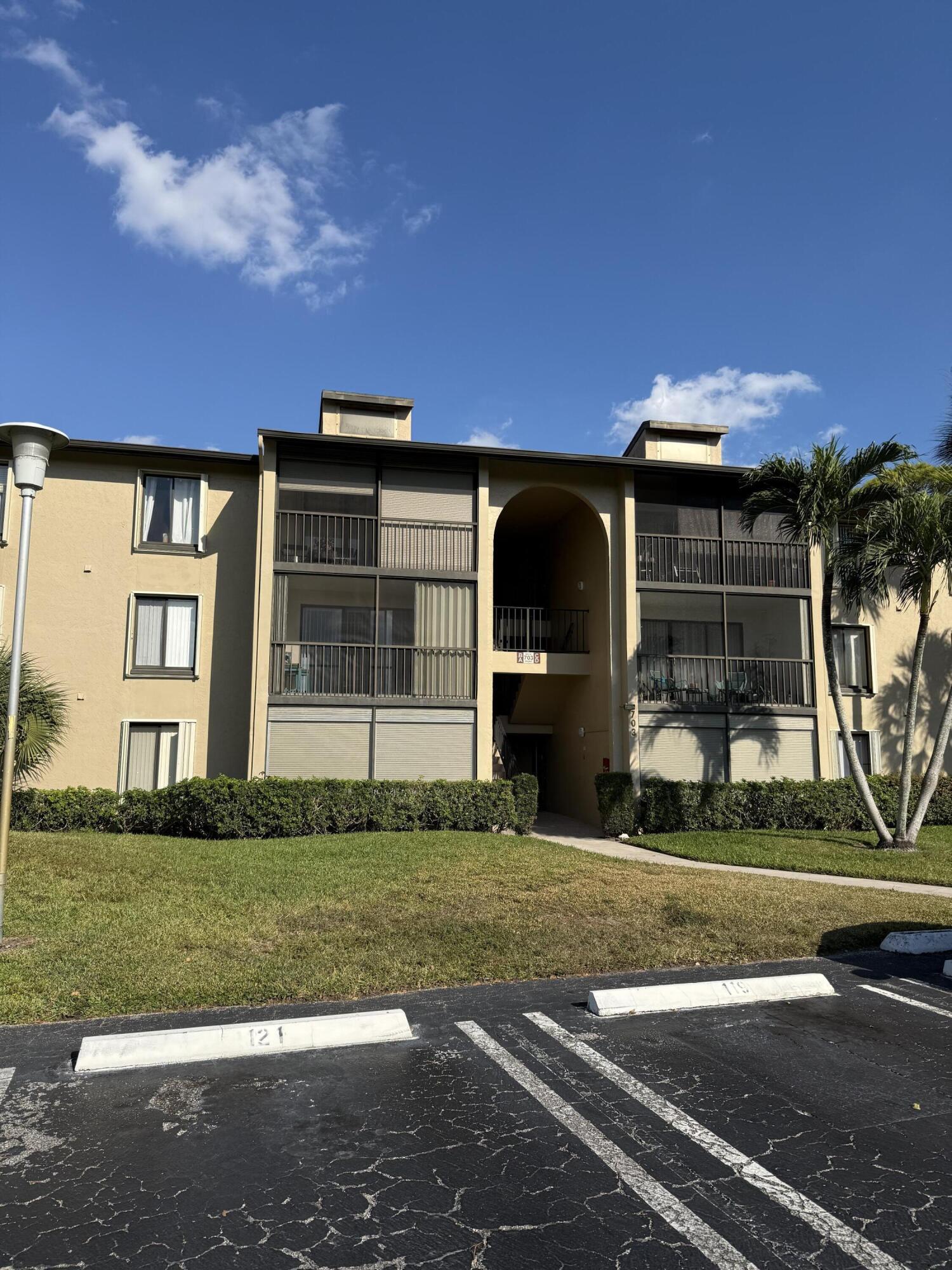 703 Sunny Pine Way B3, Greenacres, FL 33415, Greenacres