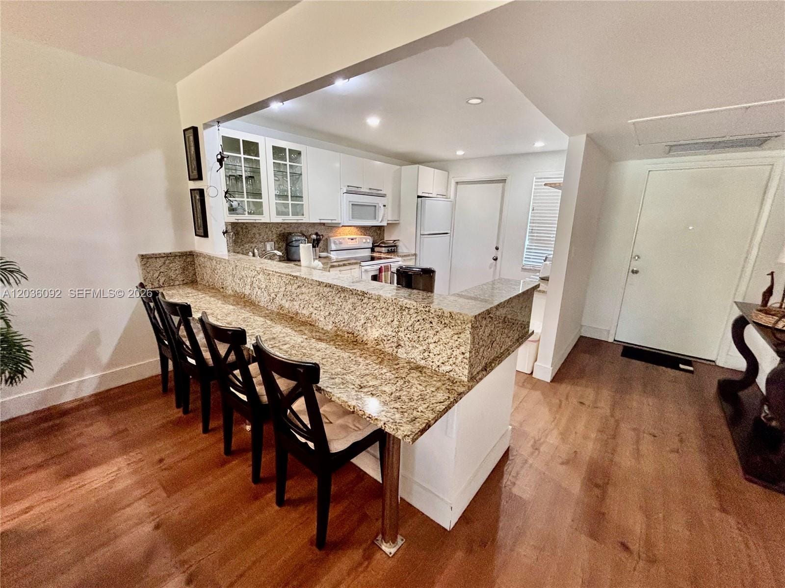 3051 S Palm Aire Drive 102, Pompano Beach, FL 33069 photo 4
