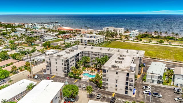 4117 Bougainvilla Drive 207, Leisure By The Sea East Condo, Lauderdale-by-the-Sea, FL