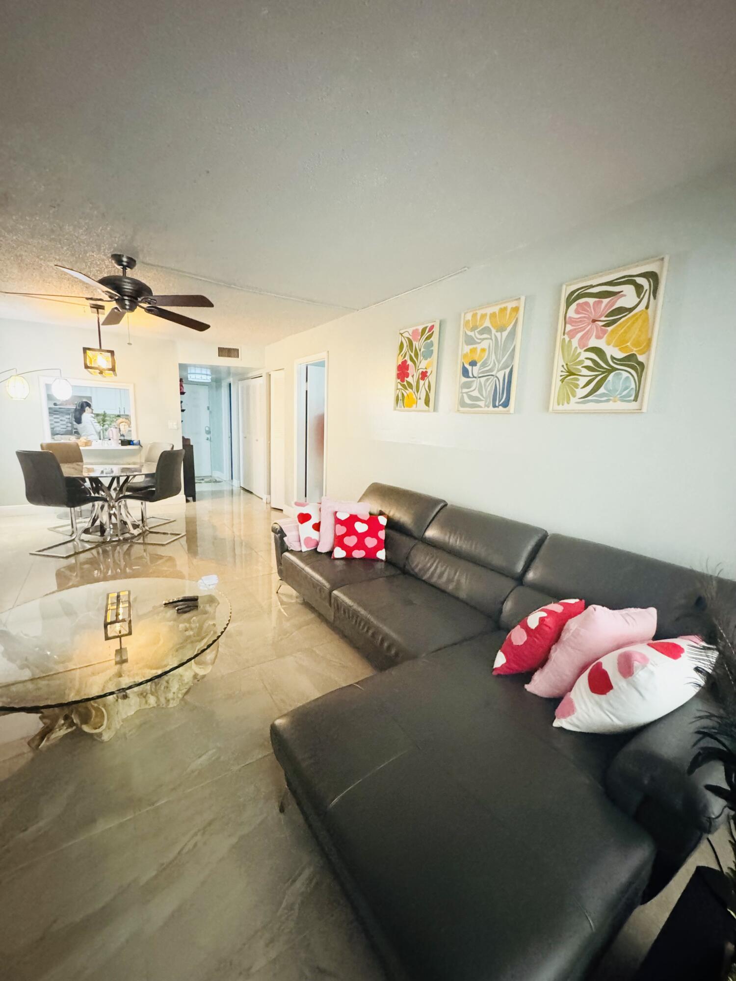 9370 SW 8th Street 117, Boca Raton, FL 33428, Boca Raton