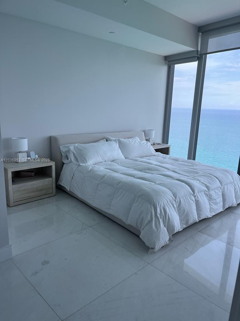 15701 Collins Avenue 3104 — photo 9