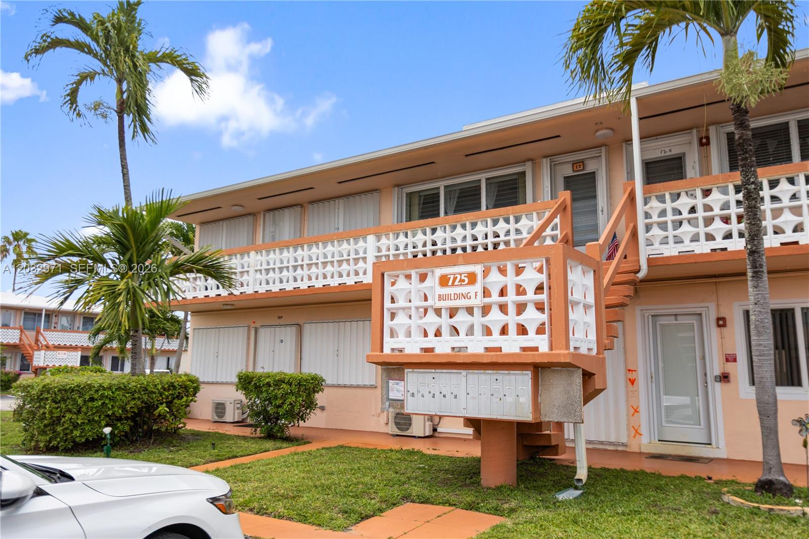 725 SW 11th Avenue 12, Hallandale Beach, FL 33009, Hallandale Beach