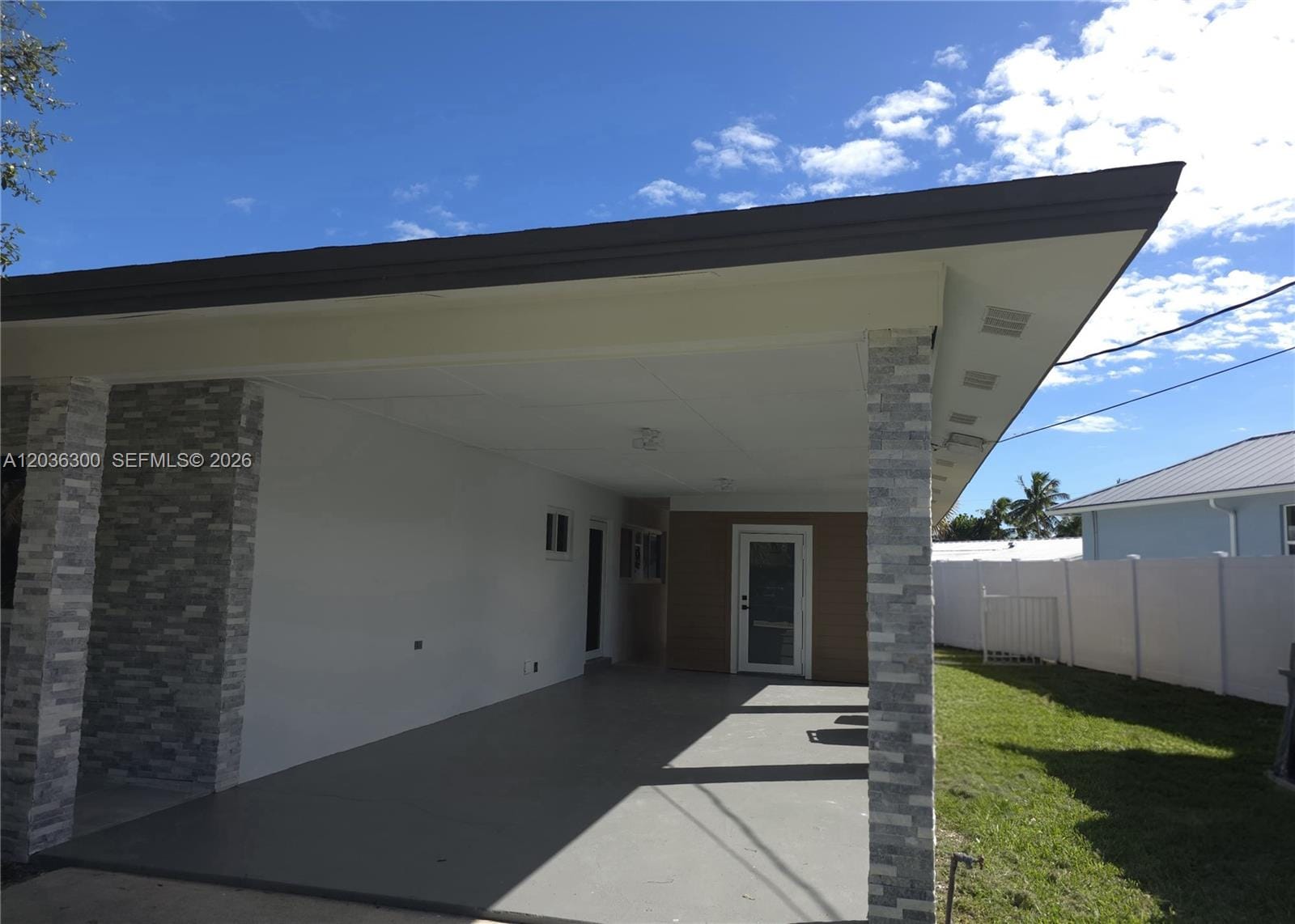 1565 N Thumb Point Drive, Fort Pierce, FL 34949 photo 11