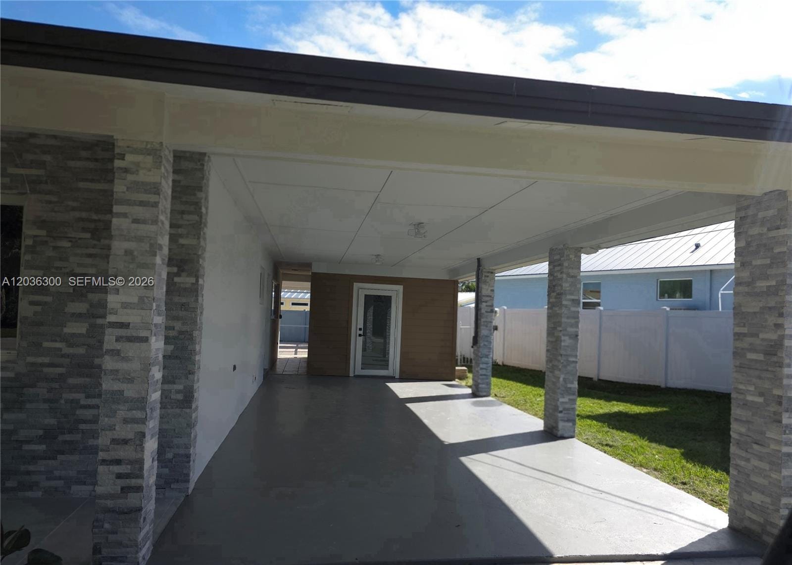 1565 N Thumb Point Drive, Fort Pierce, FL 34949 photo 6