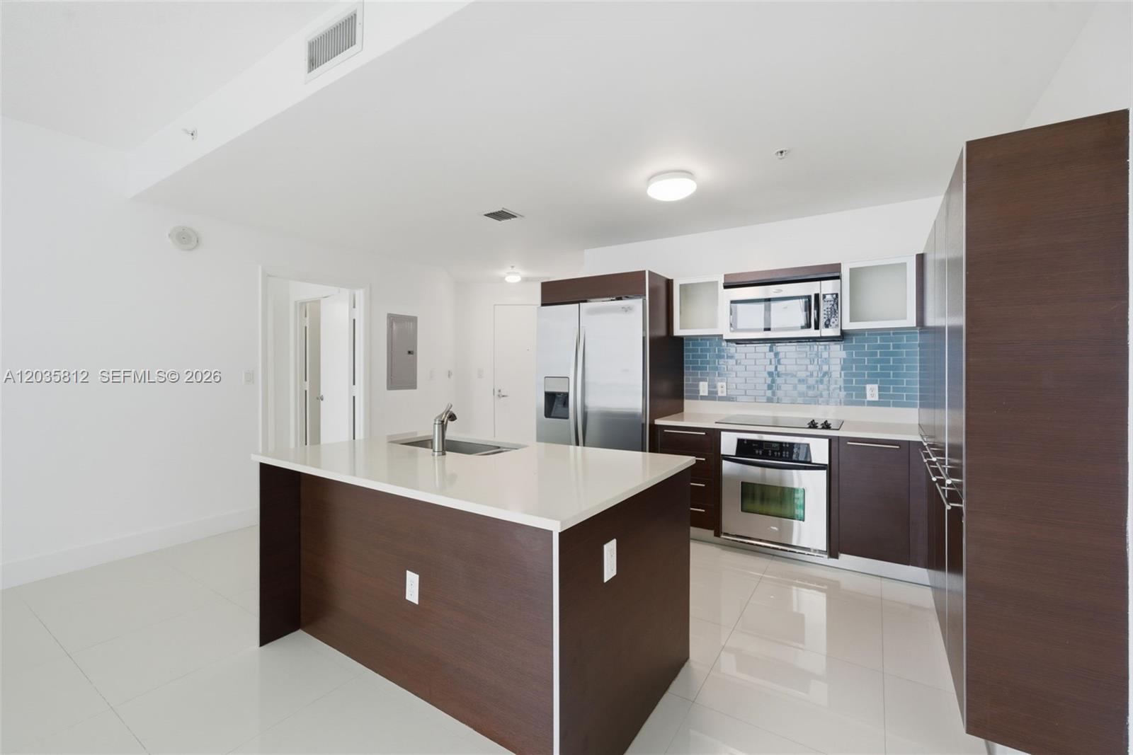 1900 N Bayshore Drive 2207, Miami, FL 33132, Miami