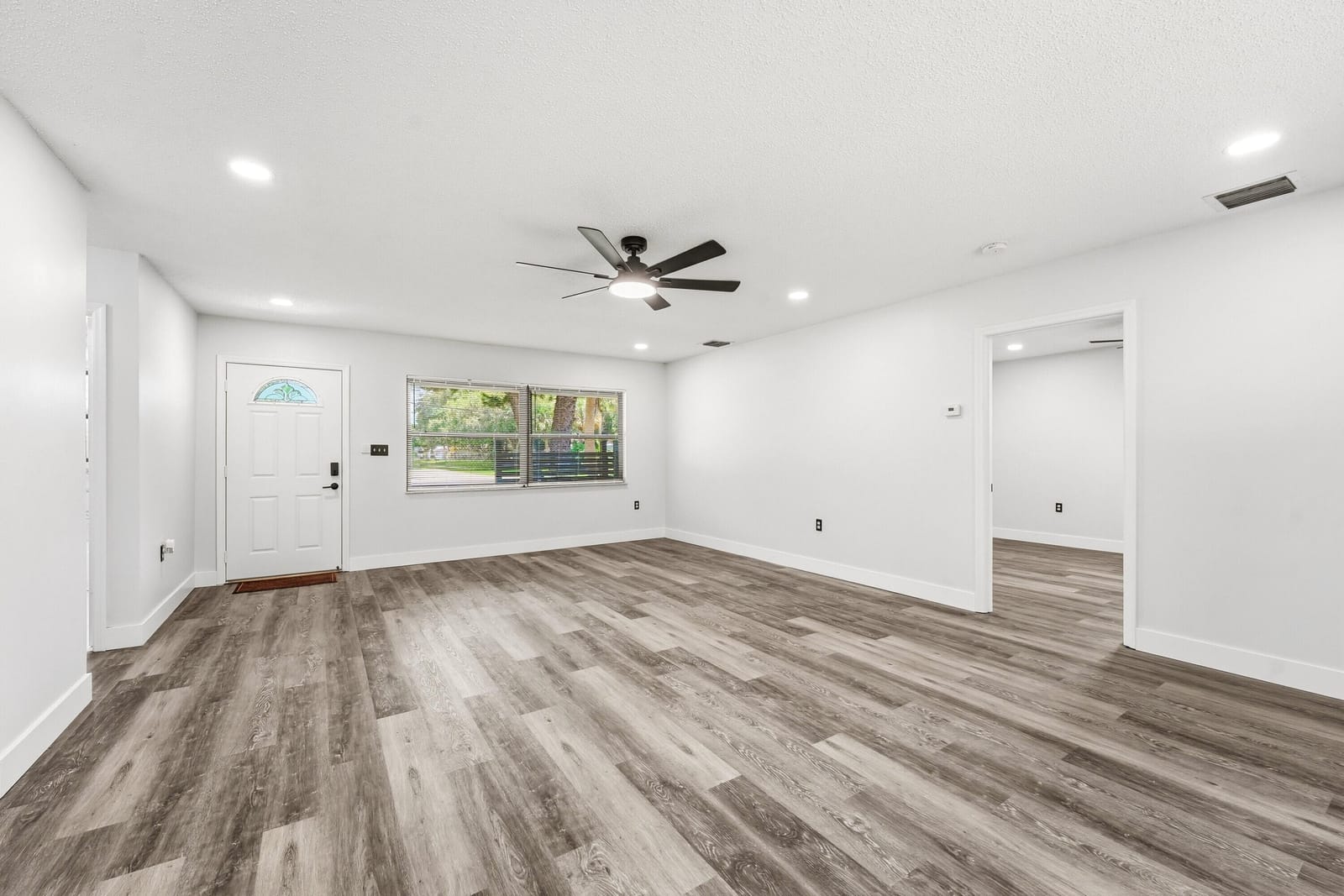 6007 Fort Pierce Boulevard — photo 3