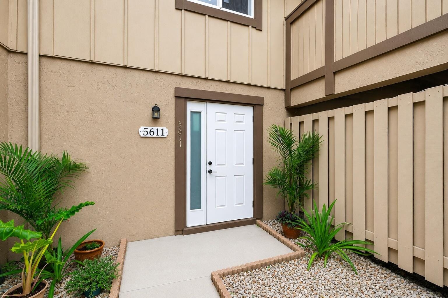 5611 NW 21st Street 8-a — photo 3