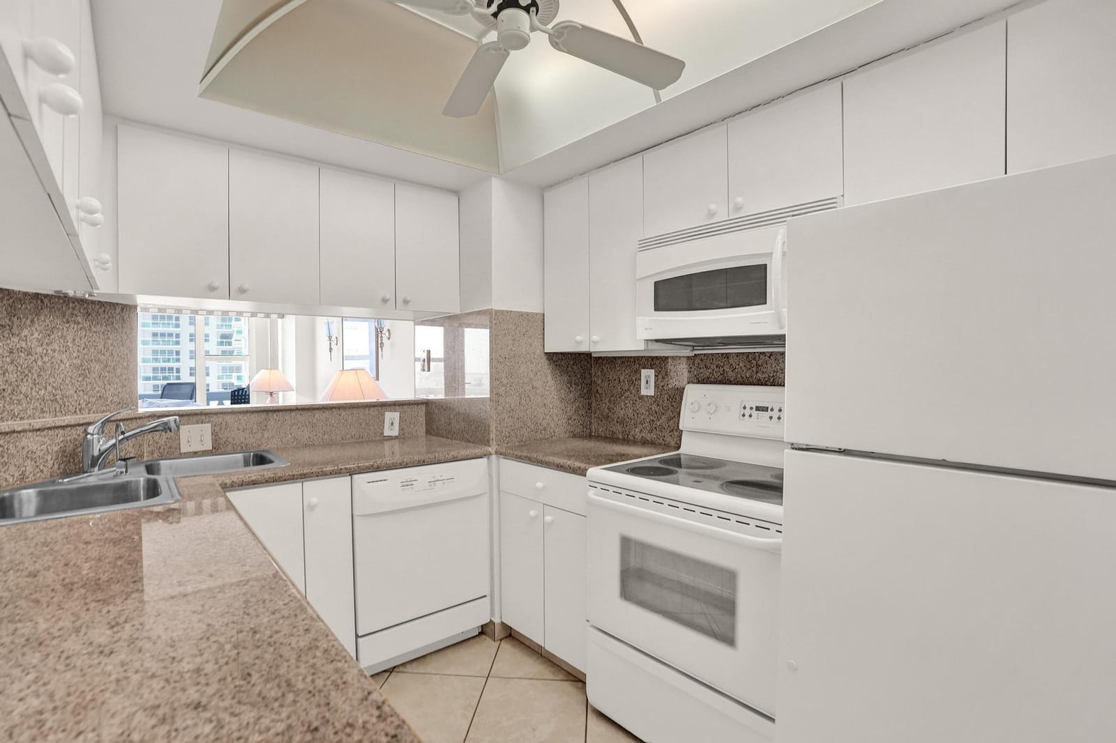 4010 Galt Ocean Drive 310 — photo 12