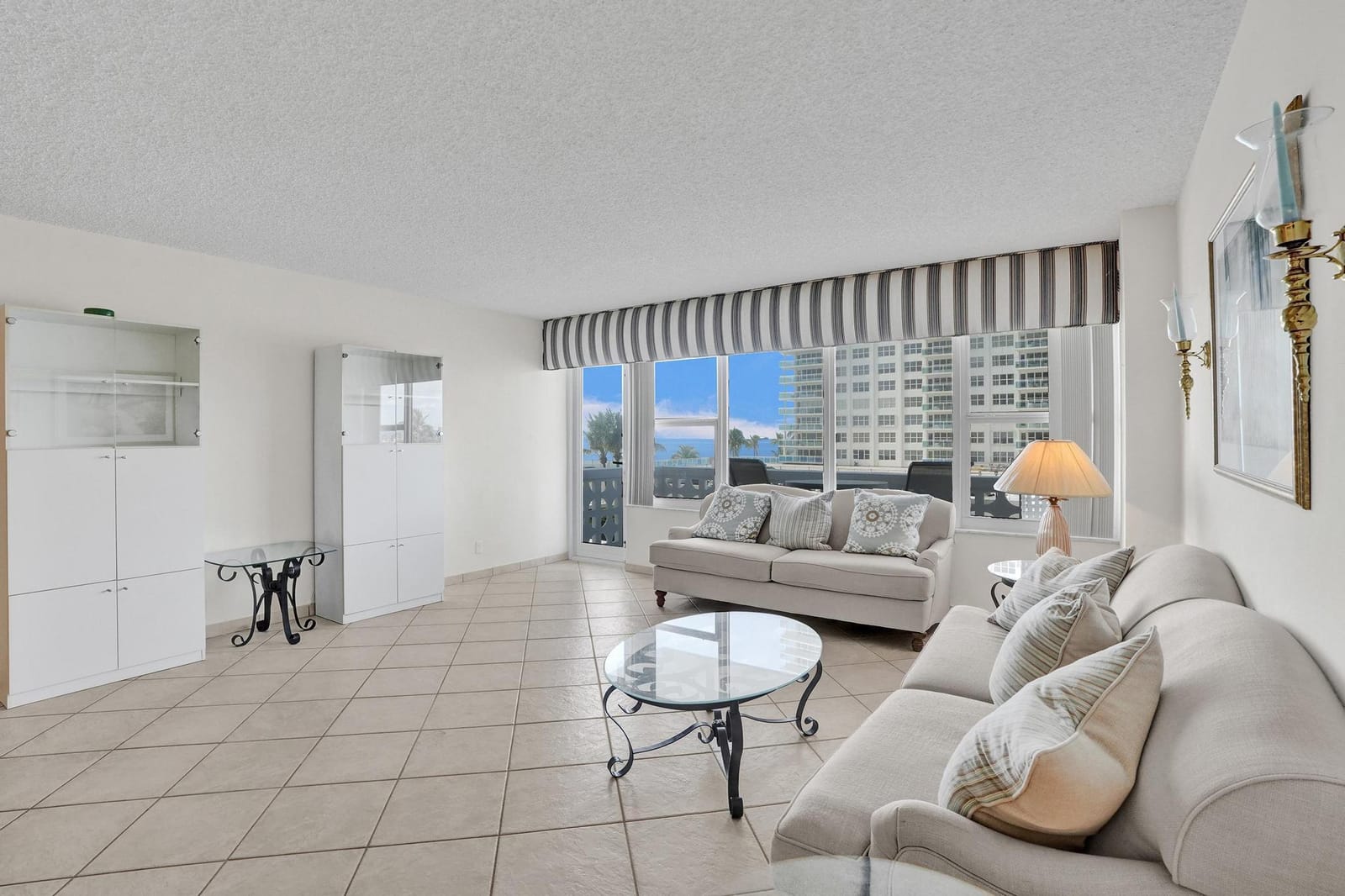4010 Galt Ocean Drive 310 — photo 8