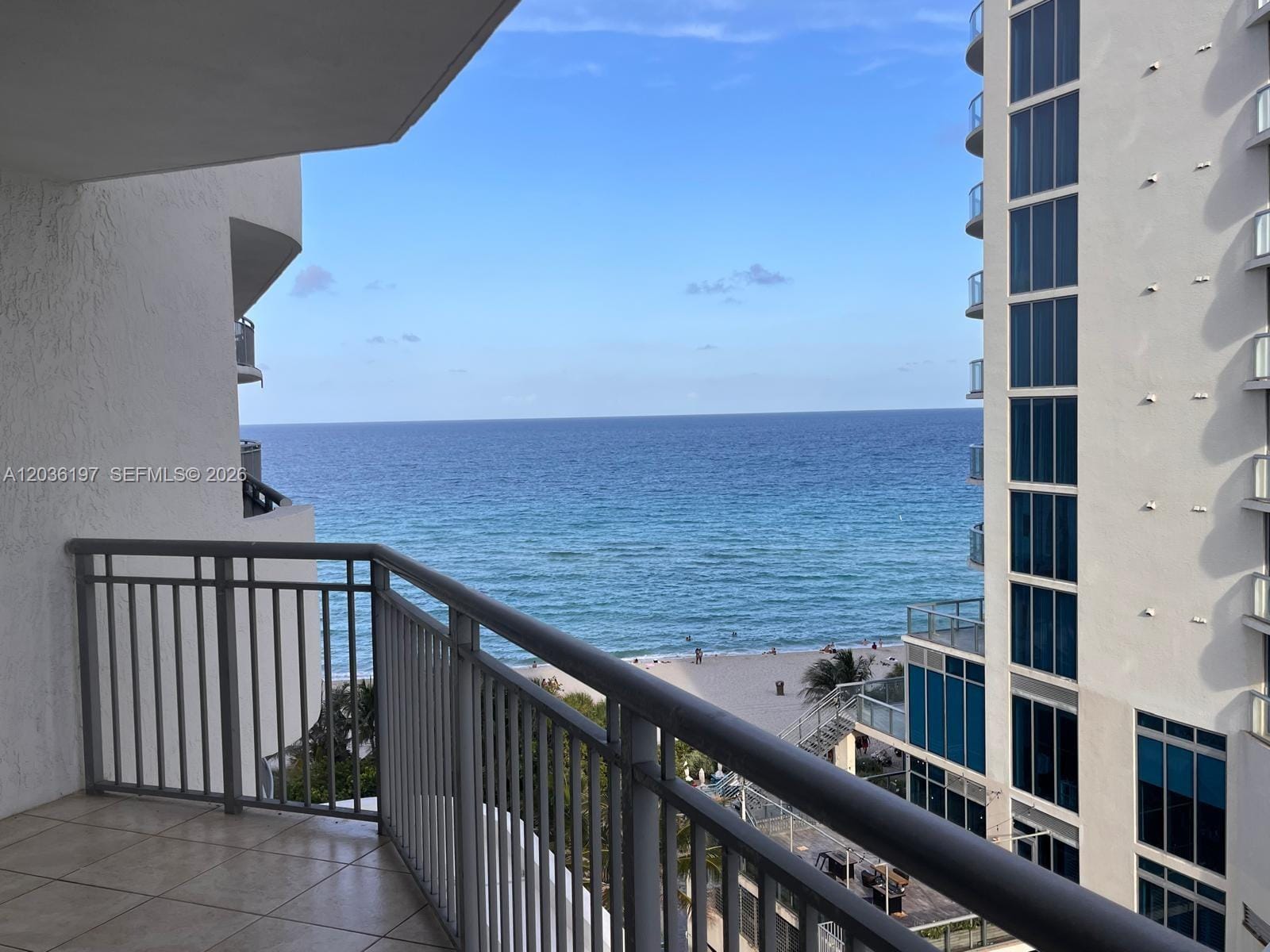 17375 Collins Avenue 905 — photo 4