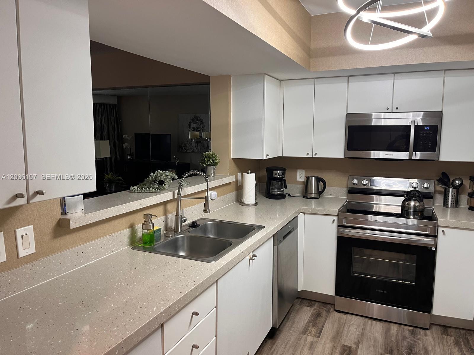 17375 Collins Avenue 905 — photo 7