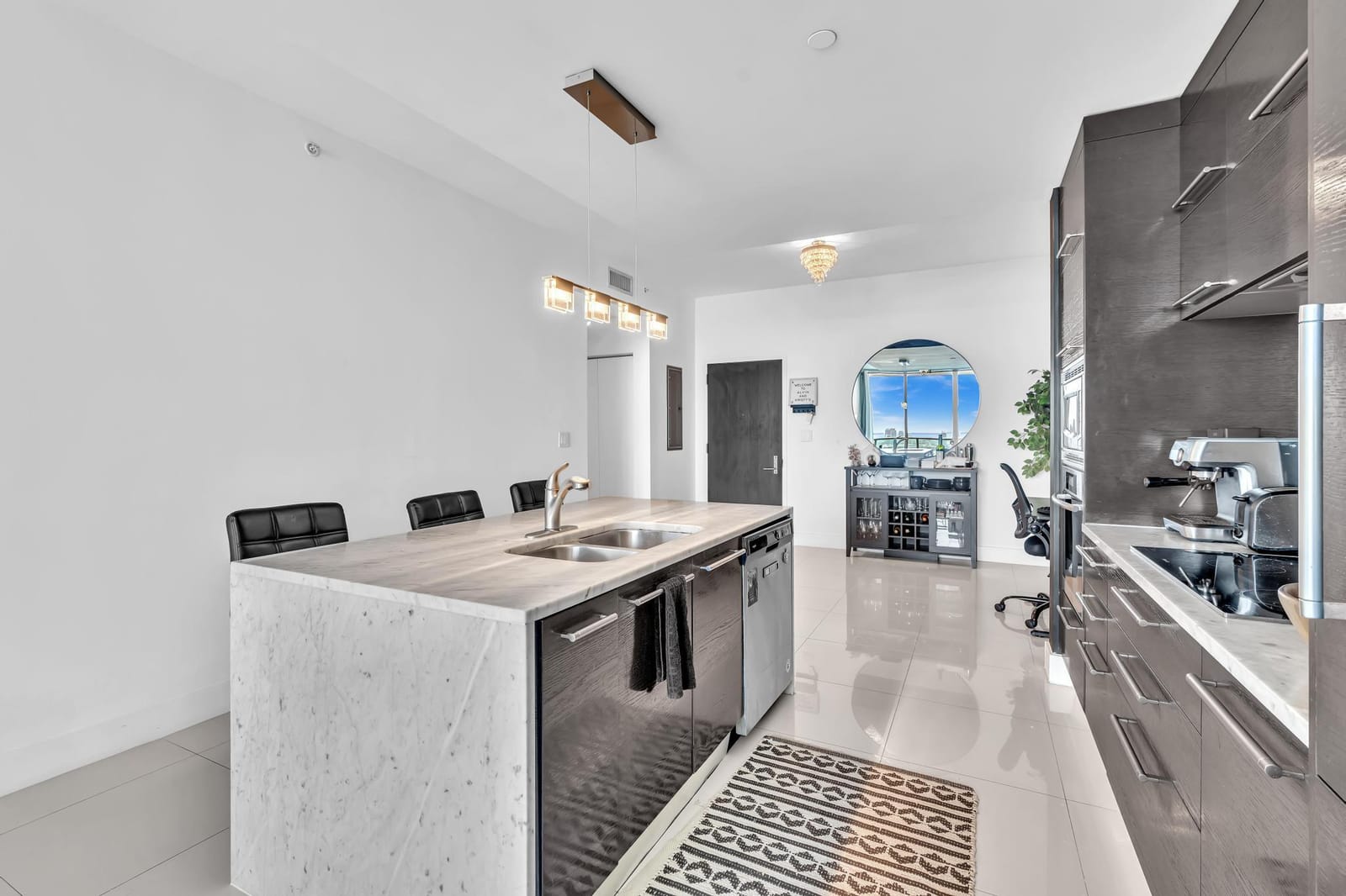 900 Biscayne Boulevard 4703, Miami, FL 33132 photo 13