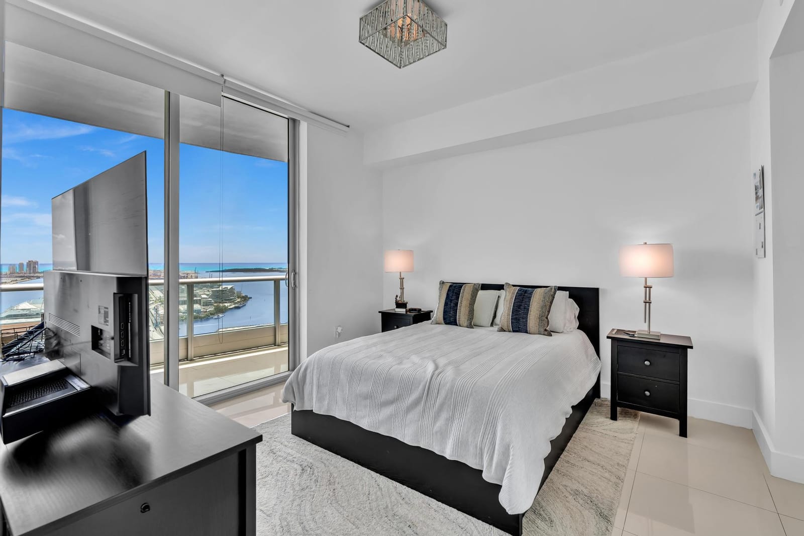 900 Biscayne Boulevard 4703, Miami, FL 33132 photo 4