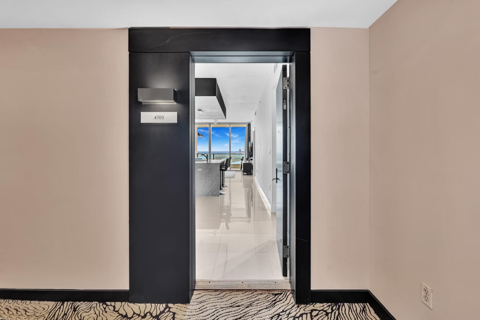 900 Biscayne Boulevard 4703, Miami, FL 33132 photo 7