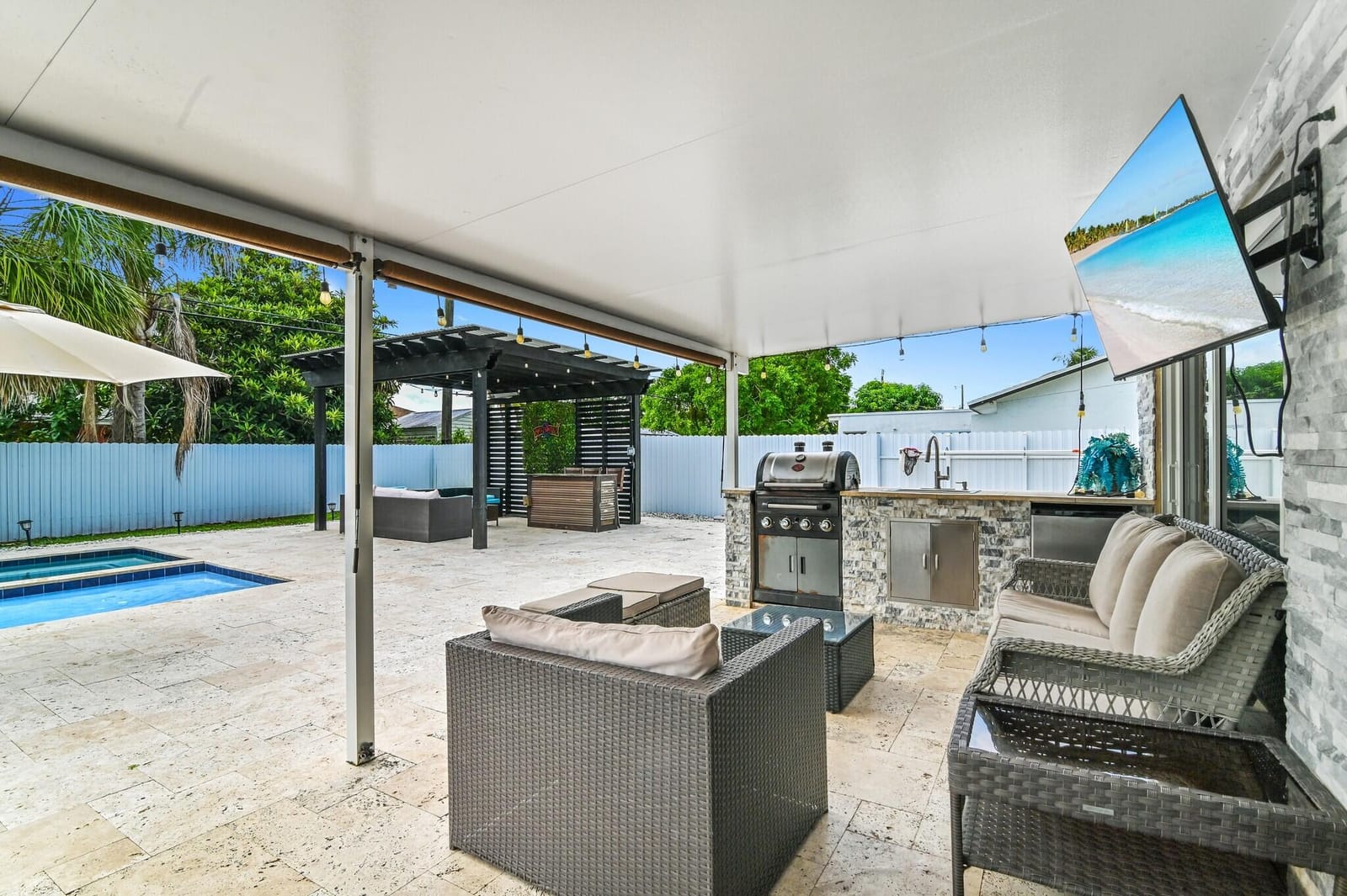 124 Davis Road, Palm Springs, FL 33461 photo 27