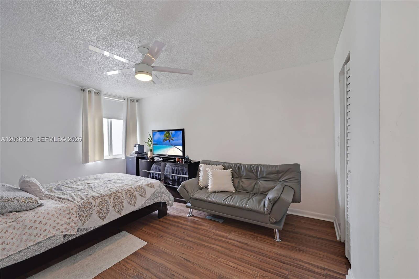 250 180th Drive 407 — photo 8