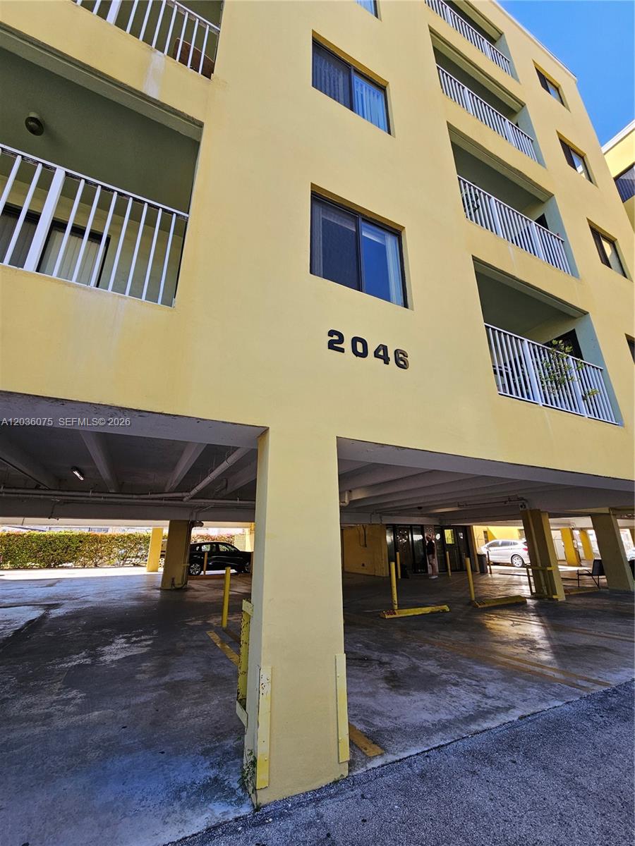2046 W Flagler Street 503, Miami, FL 33135, Miami