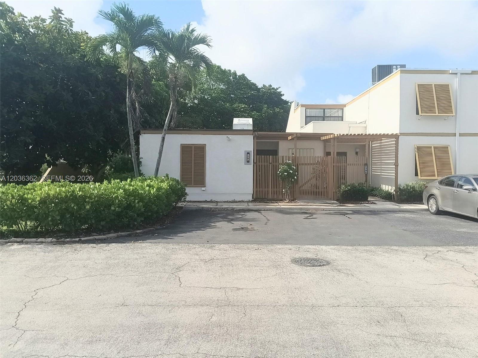 1700 SW 131st Place Circle S, Miami, FL 33175, Miami
