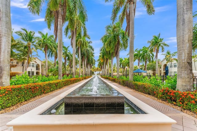 2925 NW 126th Avenue 306-1, Villa Alhambra, Sunrise, FL