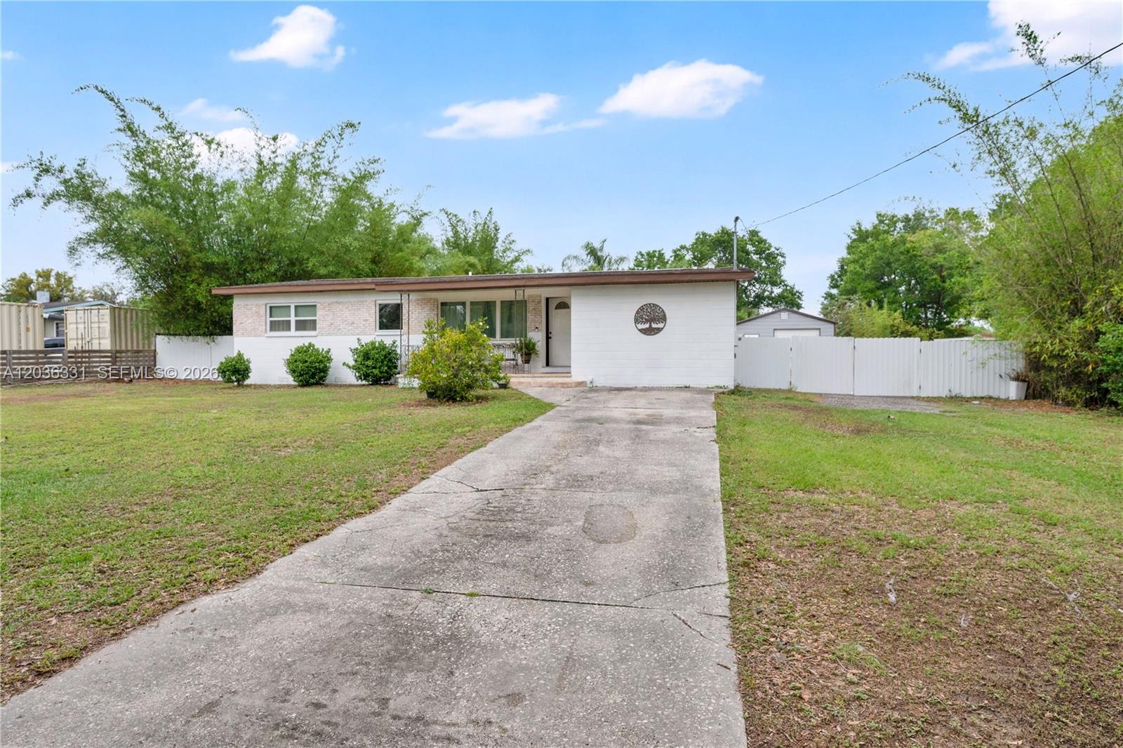 2010 Lee Drive, FL 33594, Valrico