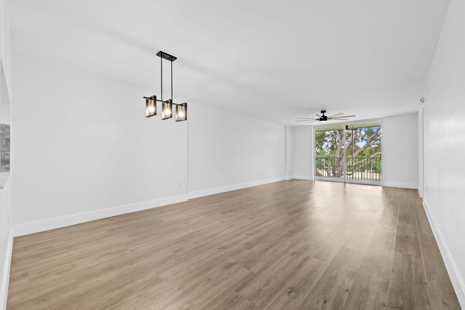 4734 E Lucerne Lakes Blvd E 303, Lake Worth, FL 33467 photo 12