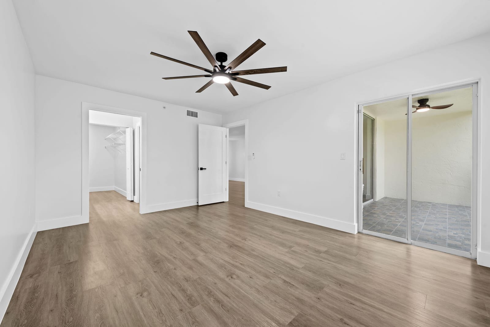 4734 E Lucerne Lakes Blvd E 303, Lake Worth, FL 33467 photo 5