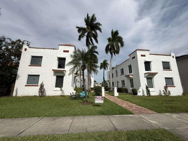 817 Tyler Street 8, Hollywood, FL 33019
