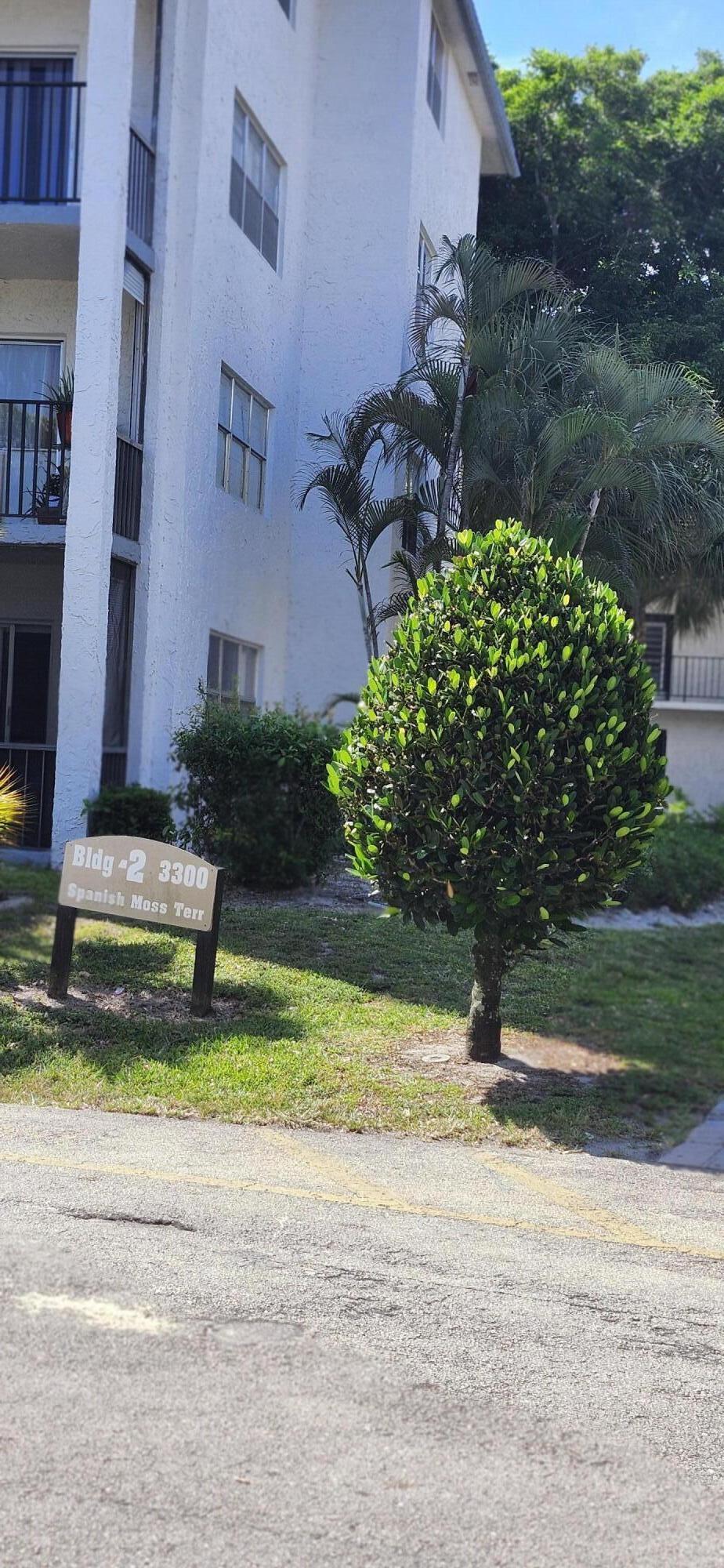 3300 Spanish Moss Terrace 402, Lauderhill, FL 33319, Lauderhill