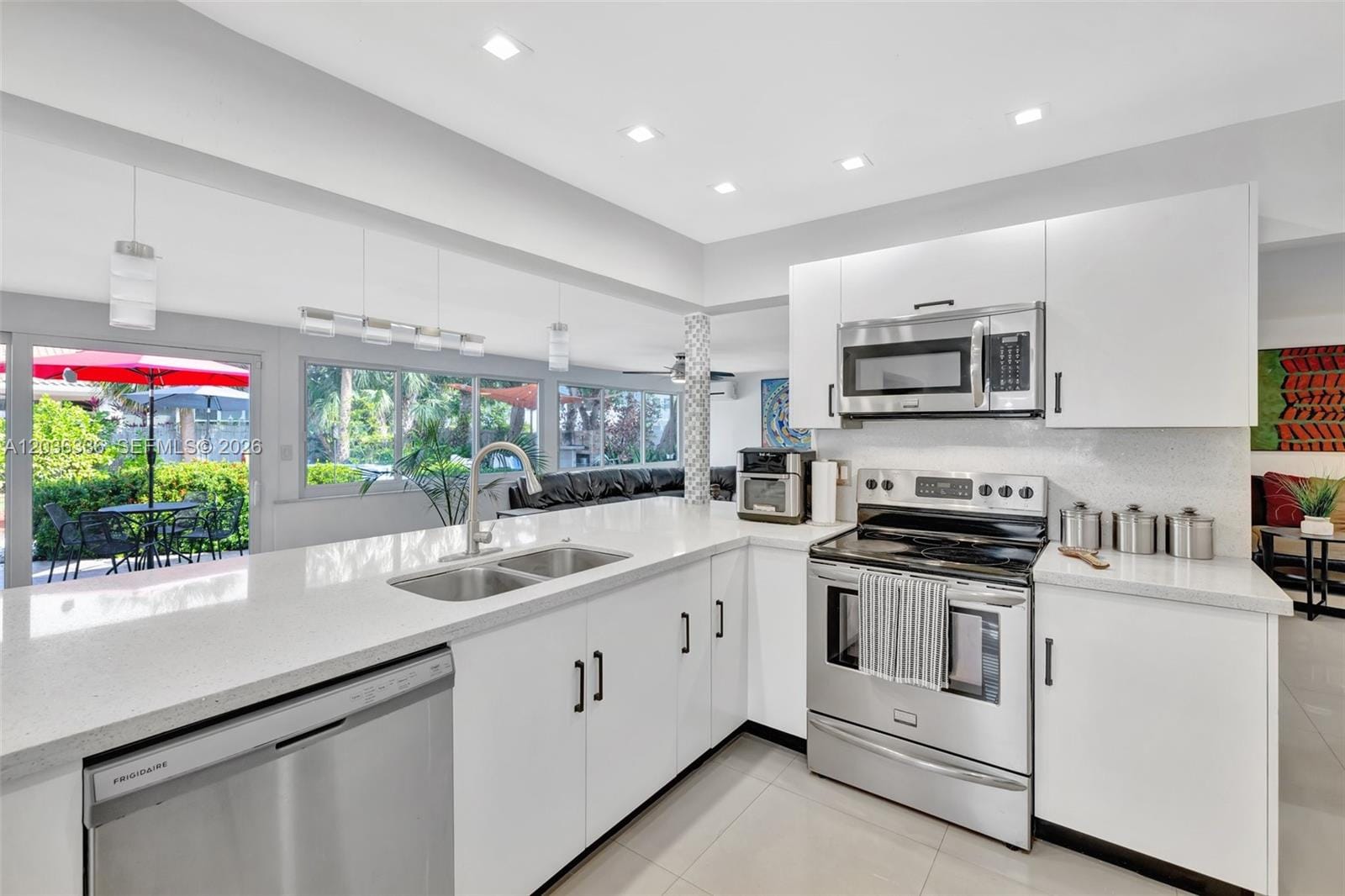 2261 NE 62nd Street, Fort Lauderdale, FL 33308 photo 11