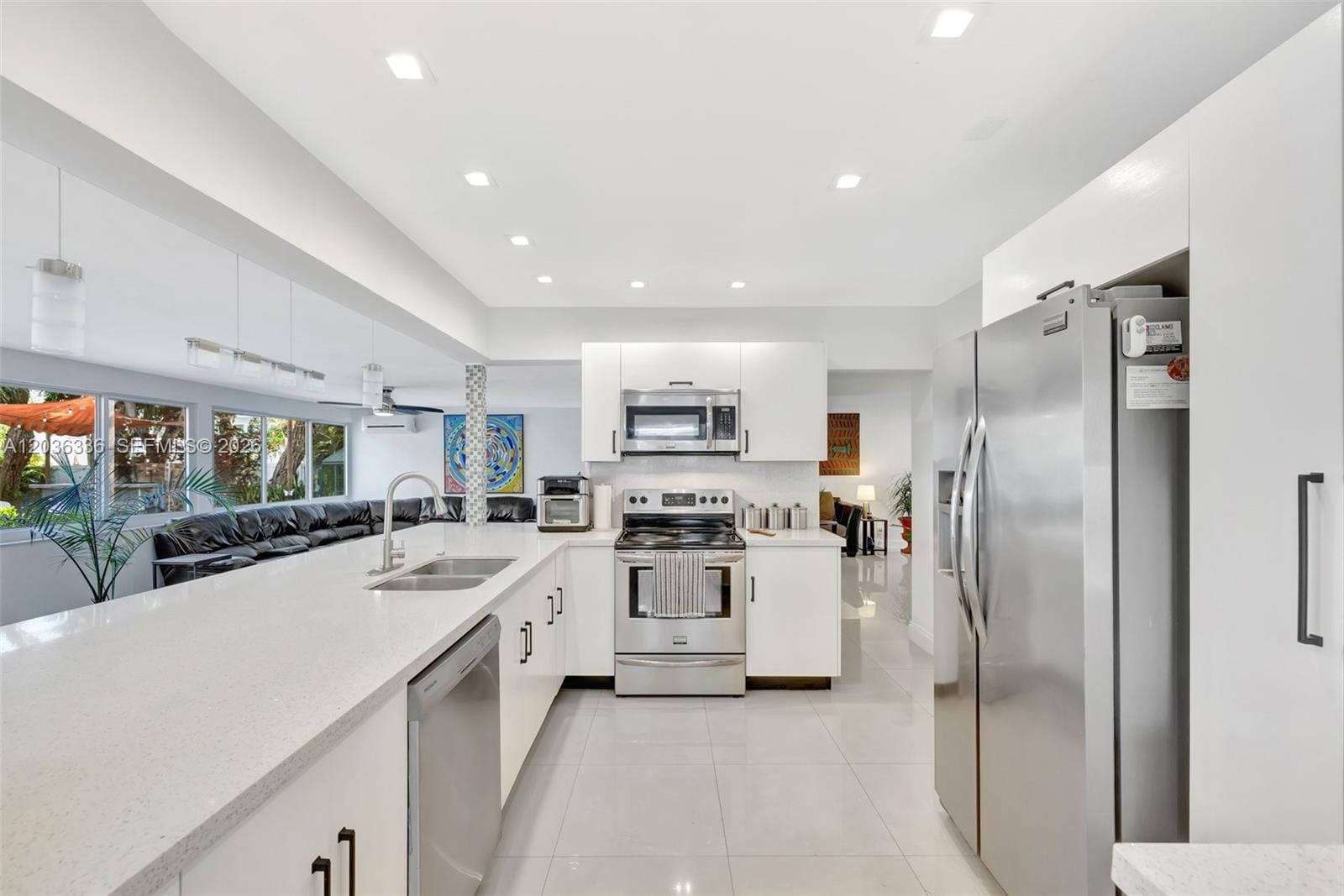 2261 NE 62nd Street, Fort Lauderdale, FL 33308 photo 8
