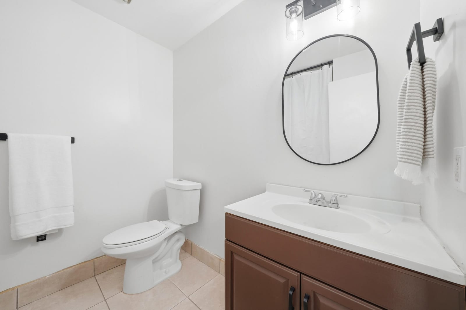 4737 NW 82nd Avenue 1207, Lauderhill, FL 33351 photo 11