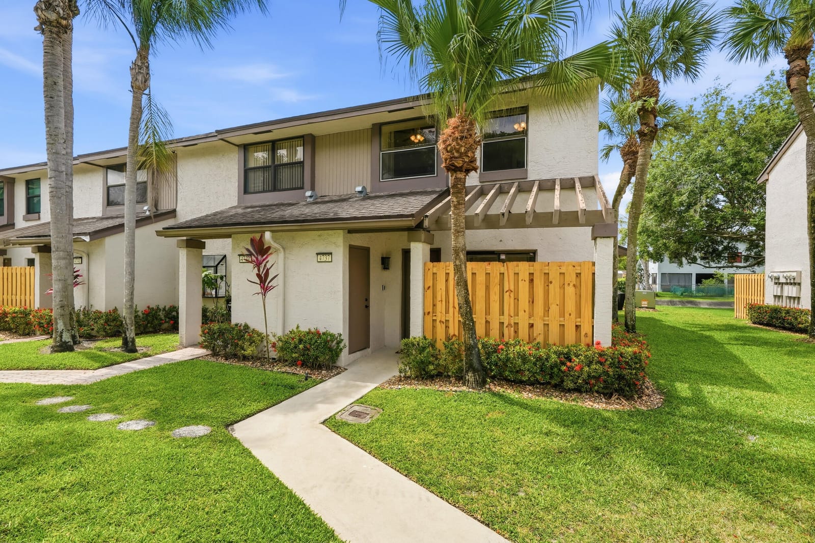 4737 NW 82nd Avenue 1207, Lauderhill, FL 33351 photo 15