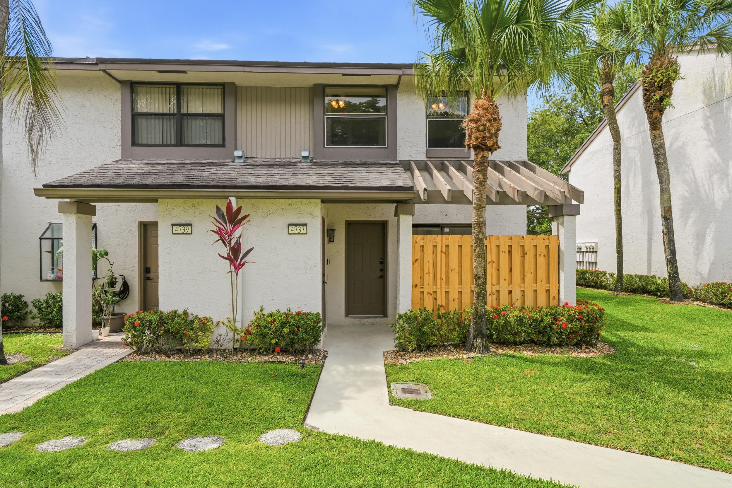 4737 NW 82nd Avenue 1207, Lauderhill, FL 33351, Lauderhill