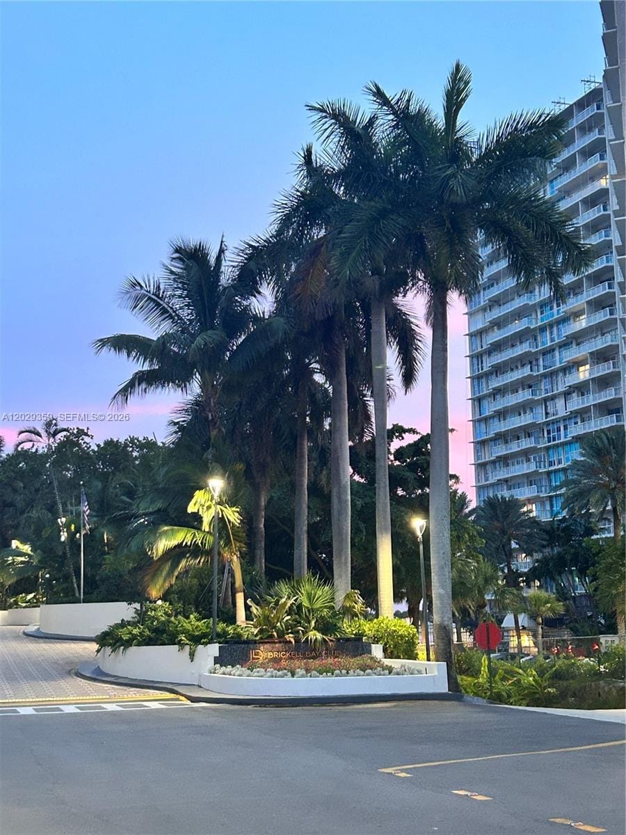 2333 Brickell Avenue 1402, Miami, FL 33129 photo 20