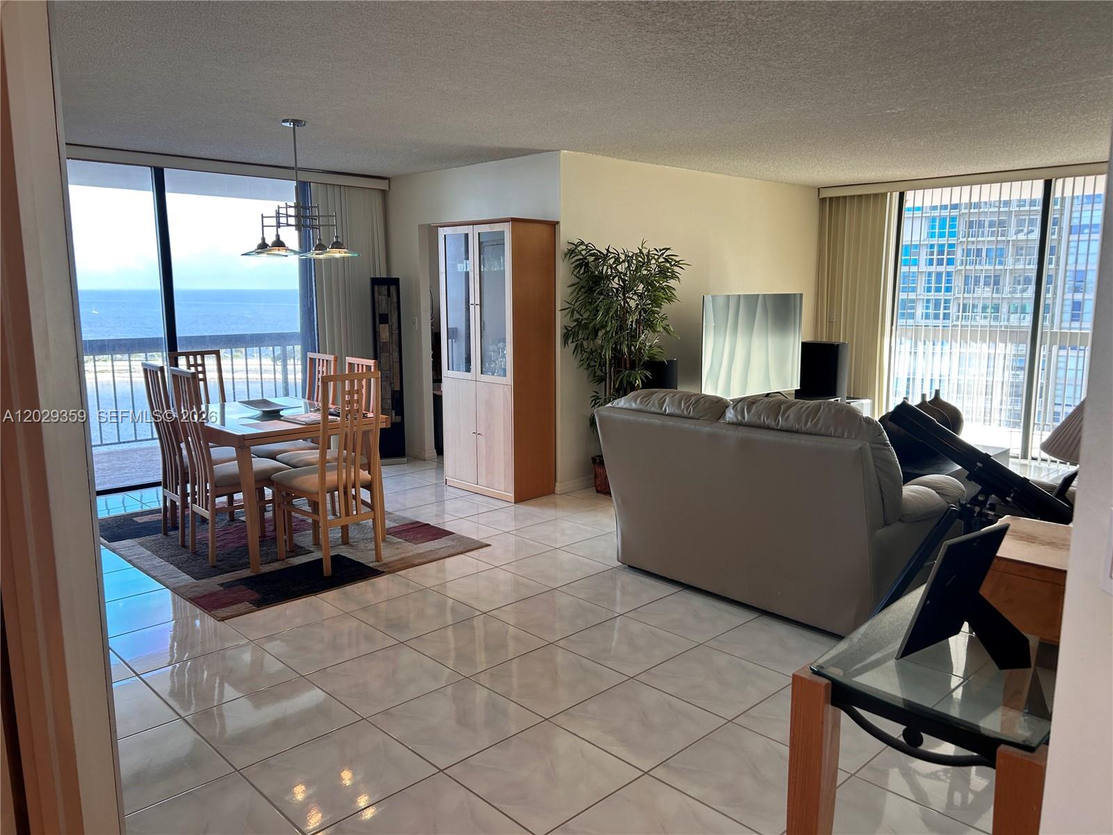 2333 Brickell Avenue 1402, Miami, FL 33129, Miami