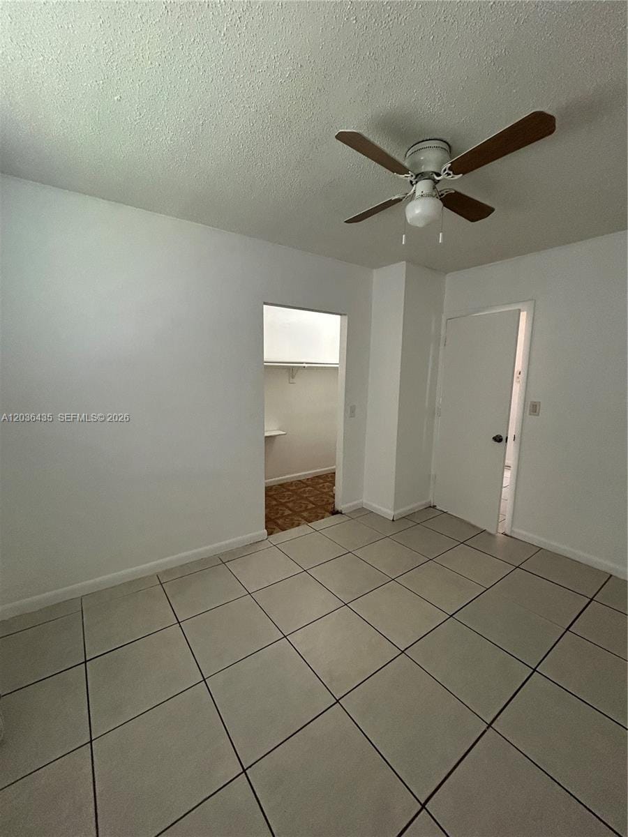 1045 N Andrews Avenue 3 — photo 11