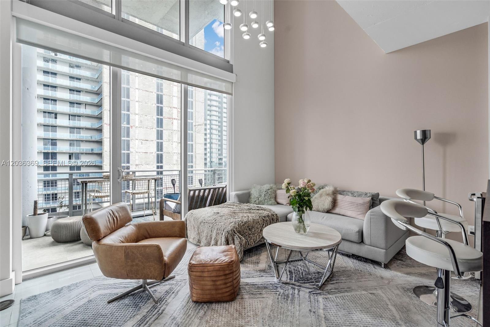 690 SW 1st Court PHII16, Miami, FL 33130, Miami