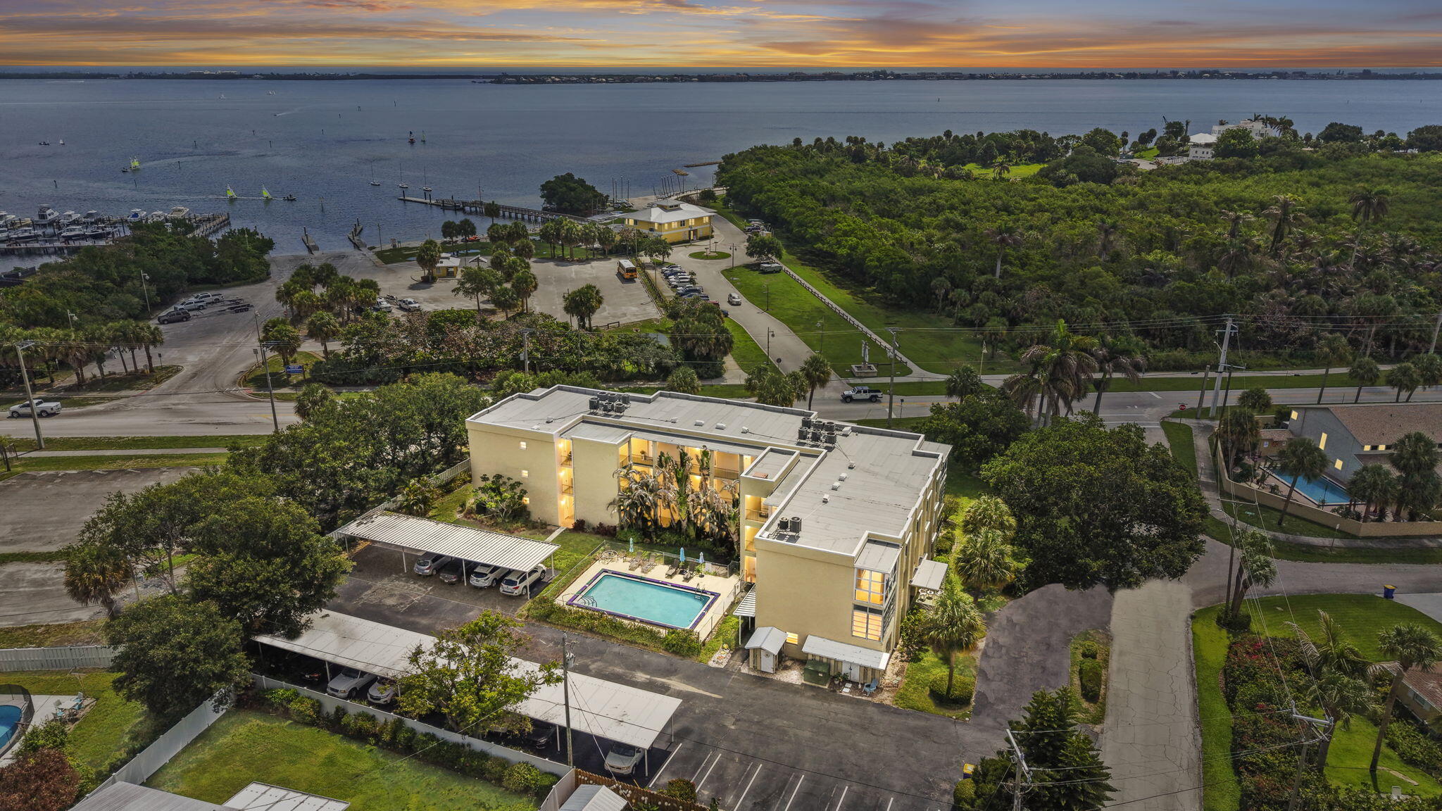 1950 NE Indian River Drive 203, Jensen Beach, FL 34957, Jensen Beach